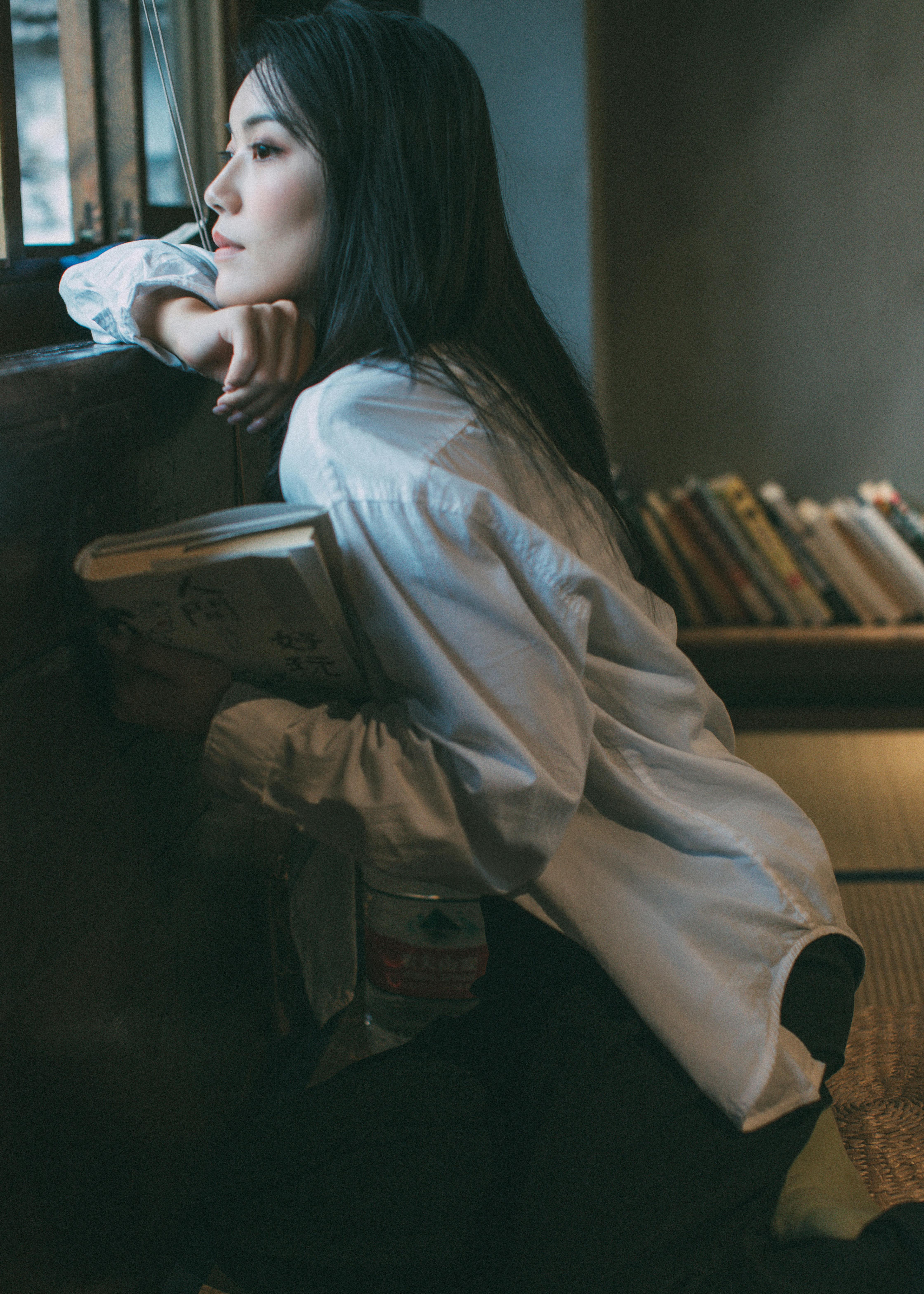 每日大赛获奖选手头像 - YI REN